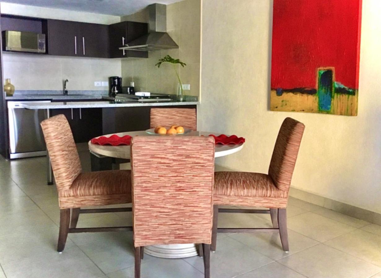 Apartamentos Grand Venetian Puerto Vallarta Exterior foto