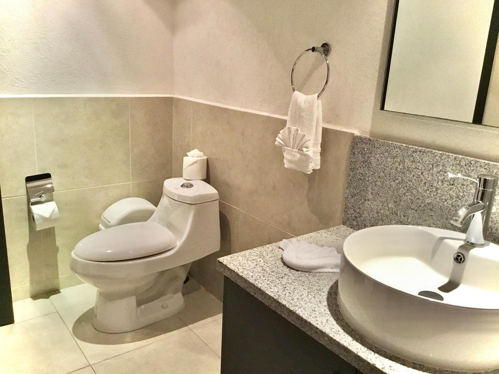 Apartamentos Grand Venetian Puerto Vallarta Habitación foto